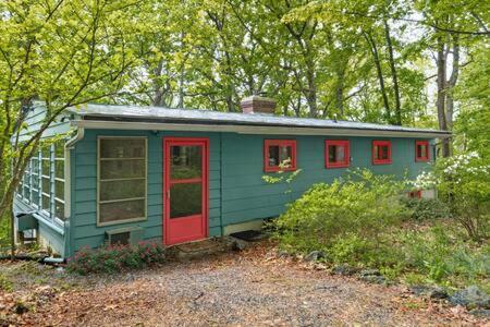 Hot Tub, Wifi, Dog-friendly Holiday home